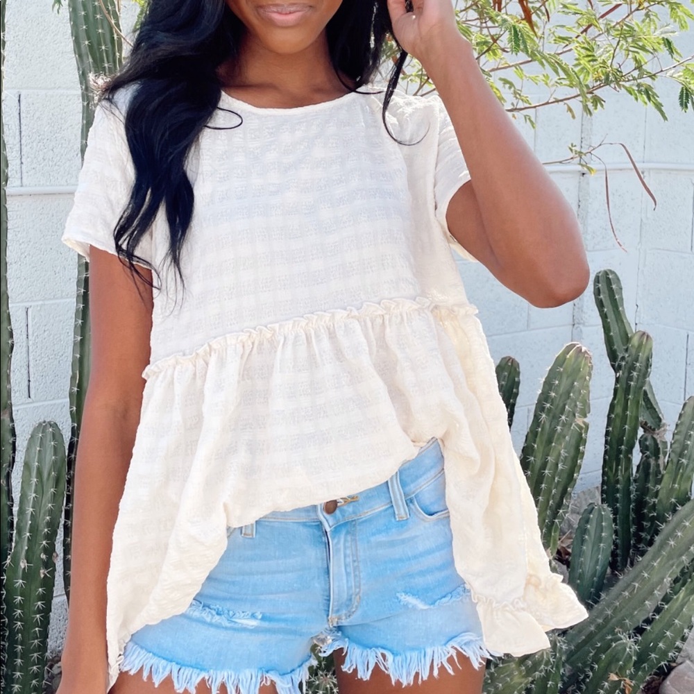 Sand Ruffle BabyDoll Top Sz M, NWT